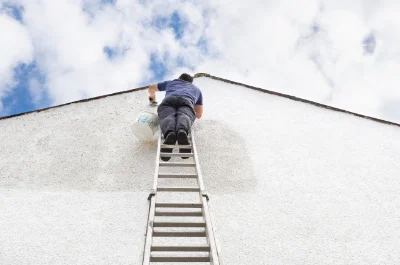 Peinture extérieure à Chassaignes — façades et ravalement